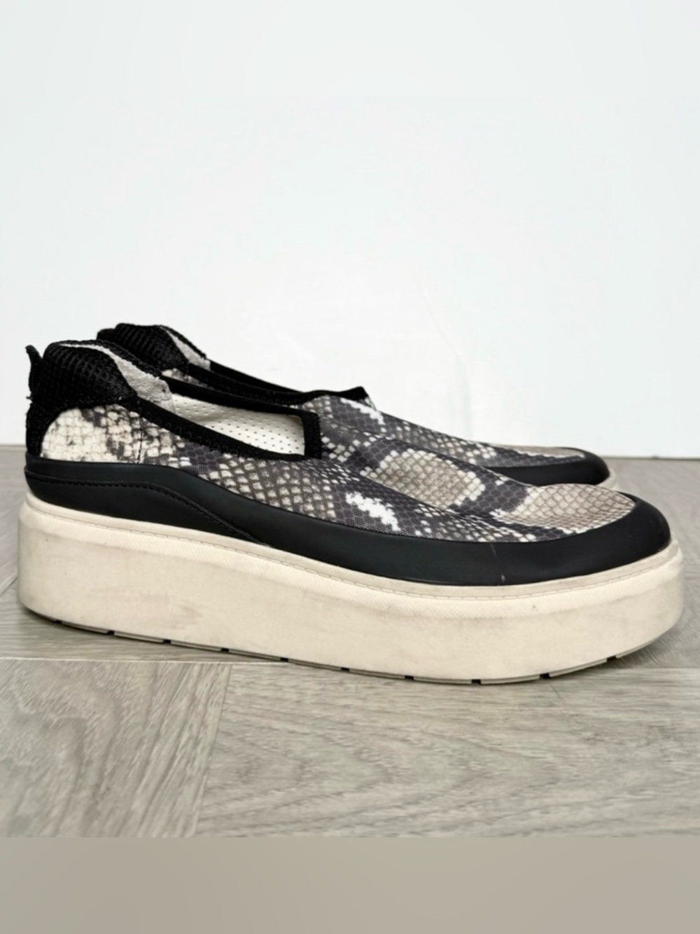 Franco Sarto Lera Snakeprint Platform Slip On Shoe 7 1/2 M